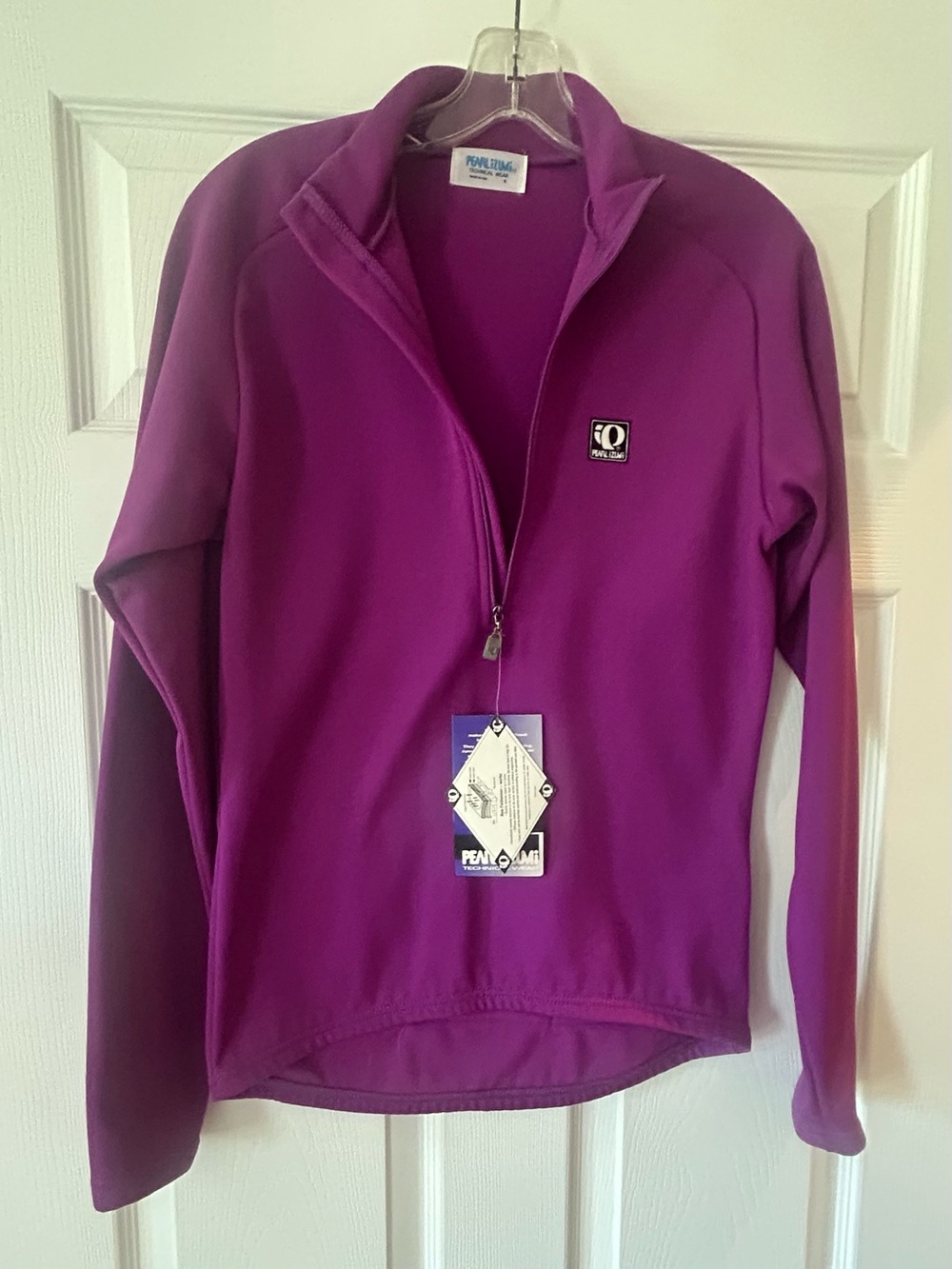 Pearl Izumi Women's Magenta Quarter-Zip Pullover